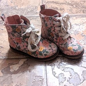 Cat & Jack floral boots size 8 toddler girl